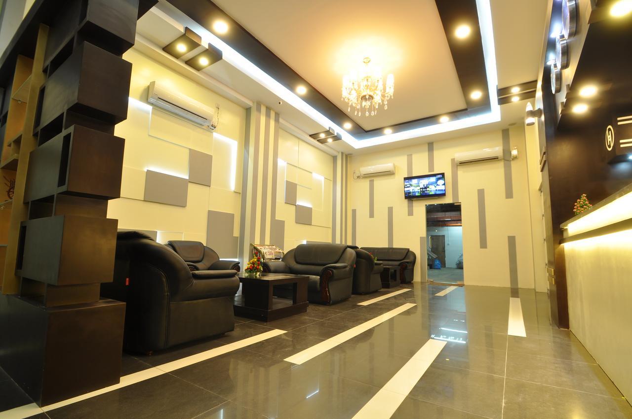 Hotel Heaven Rangun Kültér fotó